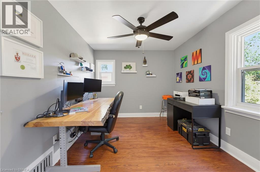 38 Admiral Road Property Photo 15