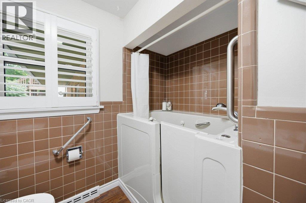 417 Edwin Street Property Photo 27
