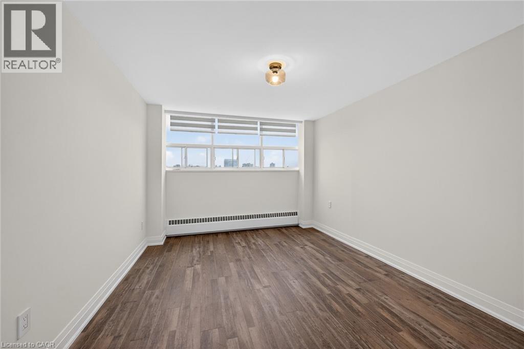 212 Kerr Street Unit# 702 Property Photo 19