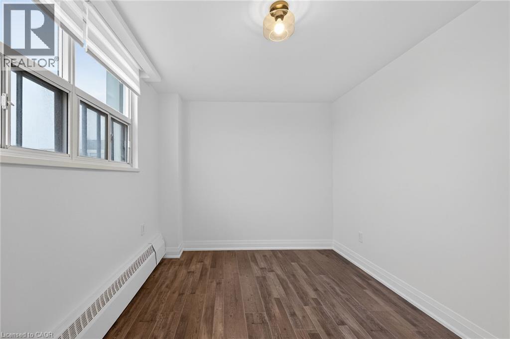 212 Kerr Street Unit# 702 Property Photo 22