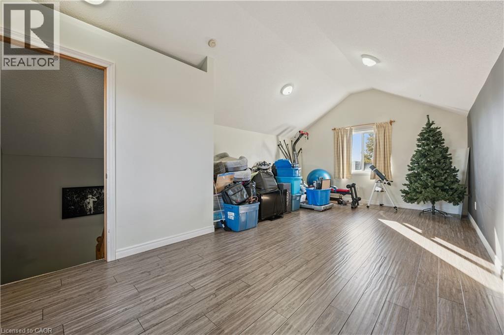 7 Kroeger Crescent Property Photo 25