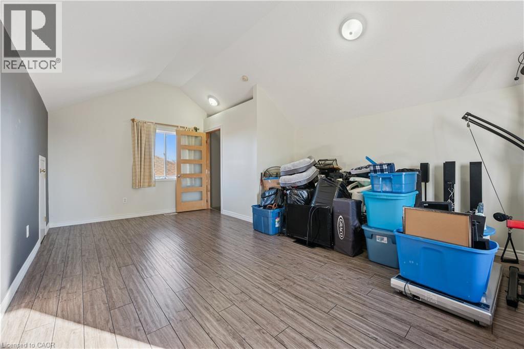 7 Kroeger Crescent Property Photo 26