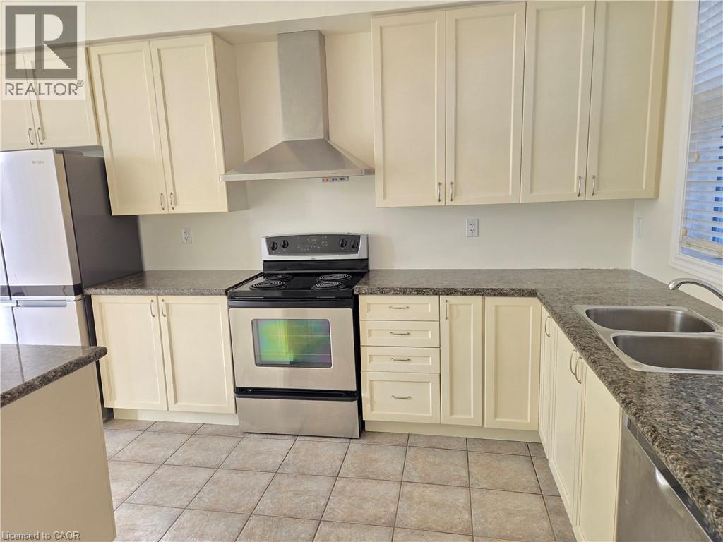 26 Helen Street Property Photo 10
