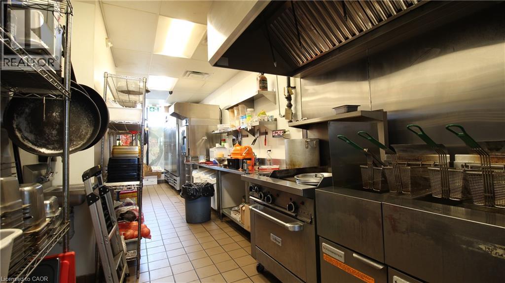 2630 N Simcoe Street Unit# A-11.5 Property Photo 10