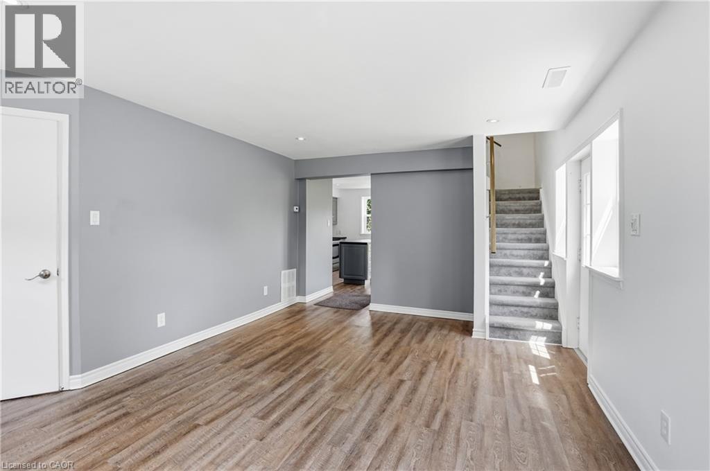 292 Main Street W Unit# A Property Photo 10