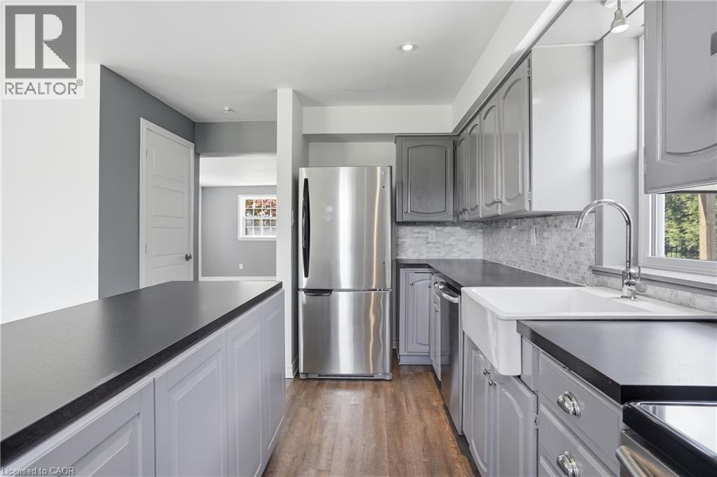 292 Main Street W Unit# A Property Photo 19