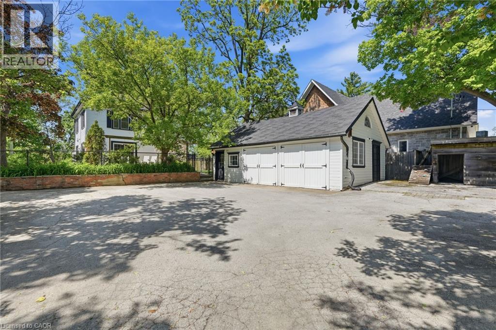 6123 Guelph Line Property Photo 5