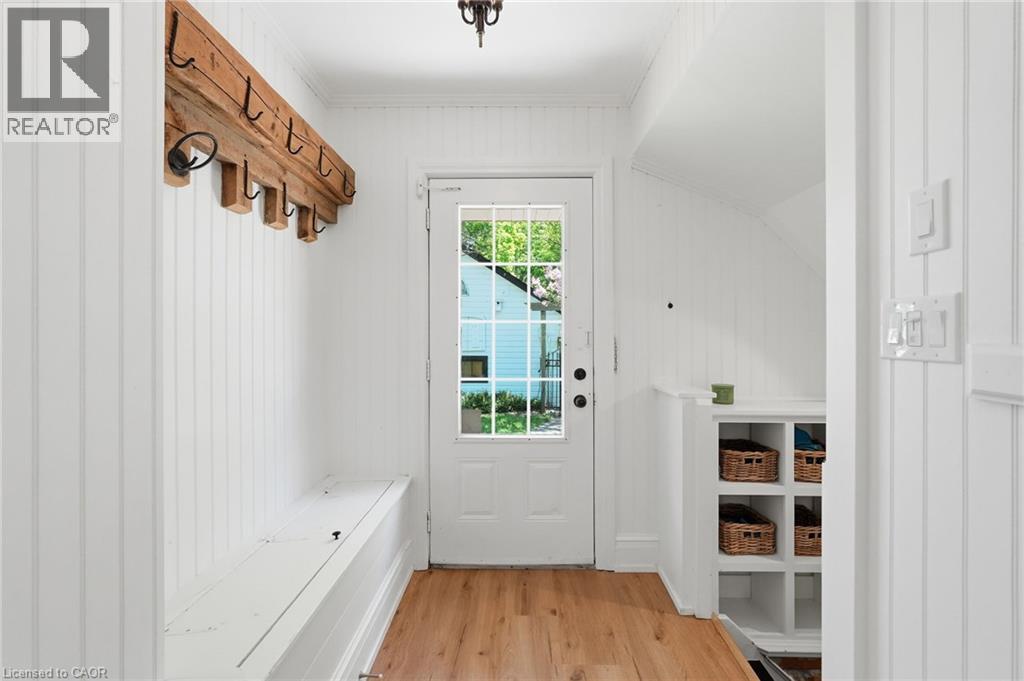 6123 Guelph Line Property Photo 8