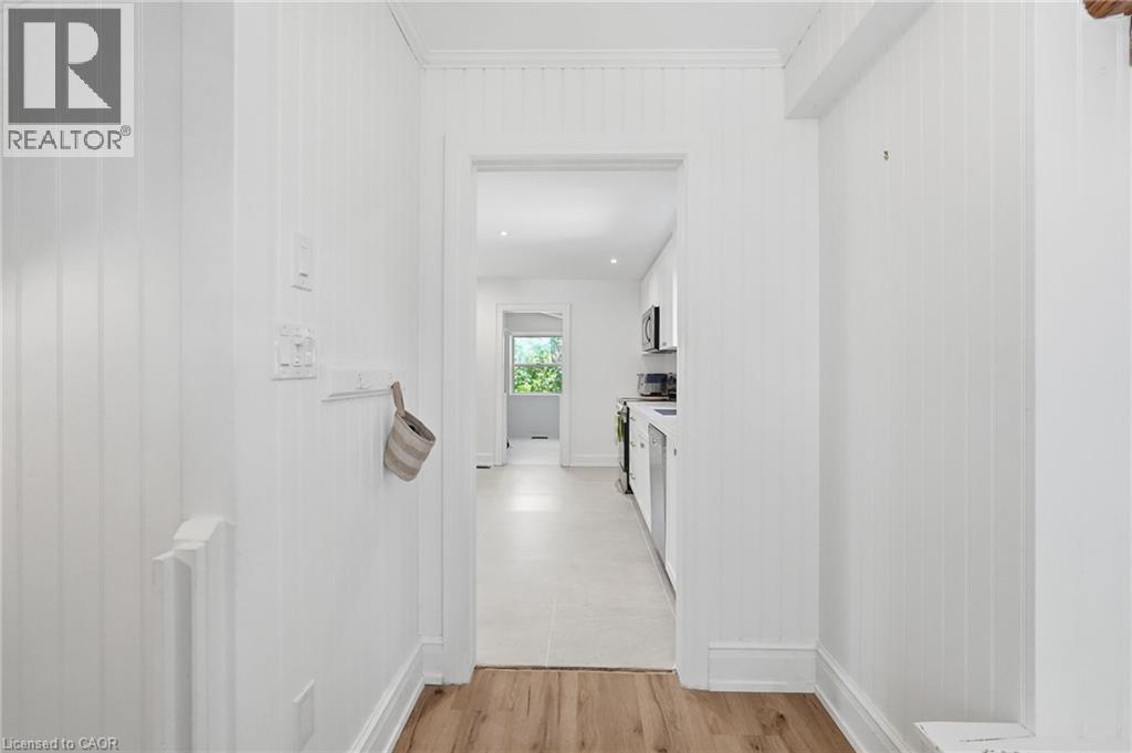 6123 Guelph Line Property Photo 9