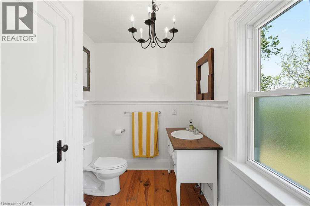 6123 Guelph Line Property Photo 30