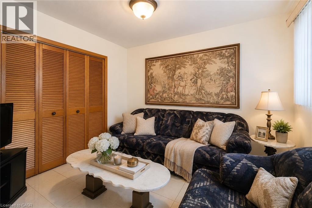 244 Hughson Street N Property Photo 20