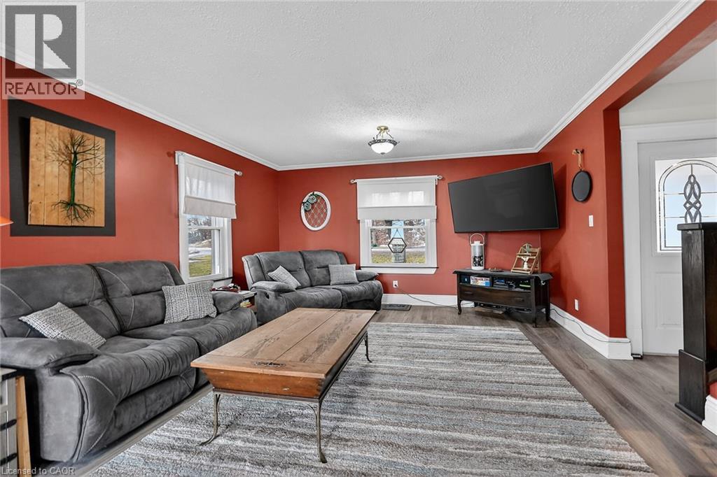 3745 King Street Property Photo 12