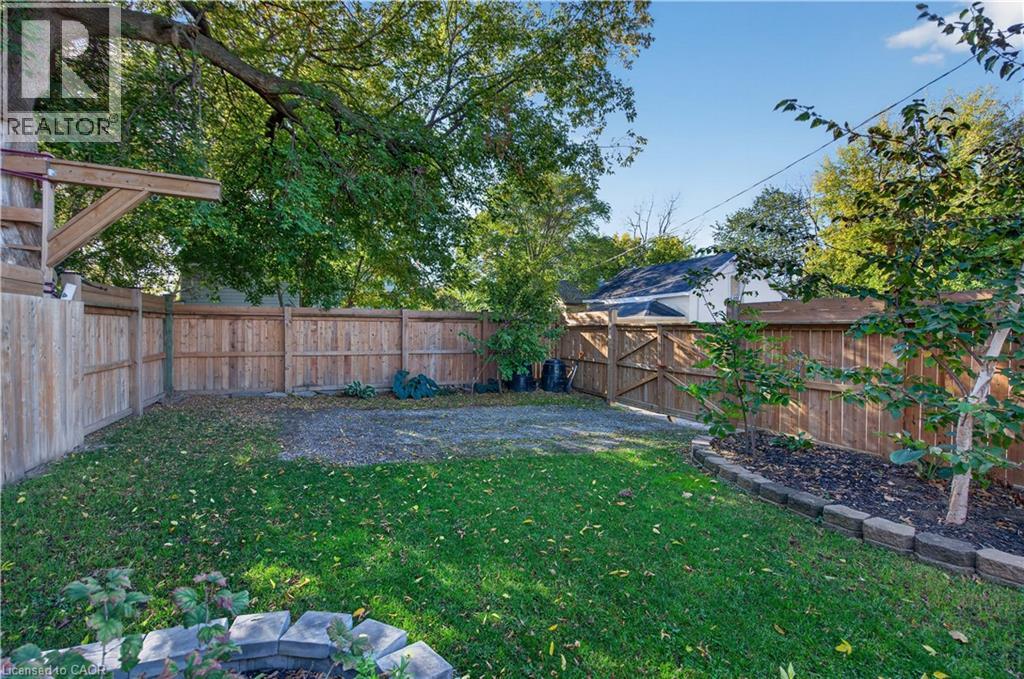 60 Division Street Property Photo 35