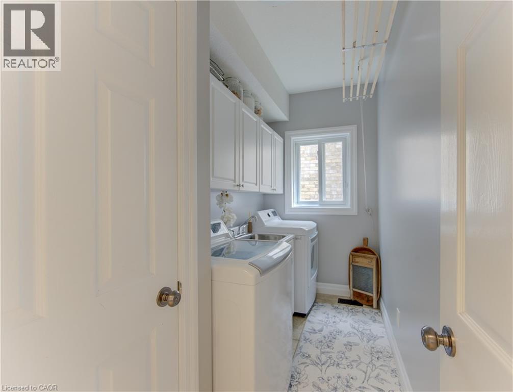 231 Steepleridge Street Property Photo 14