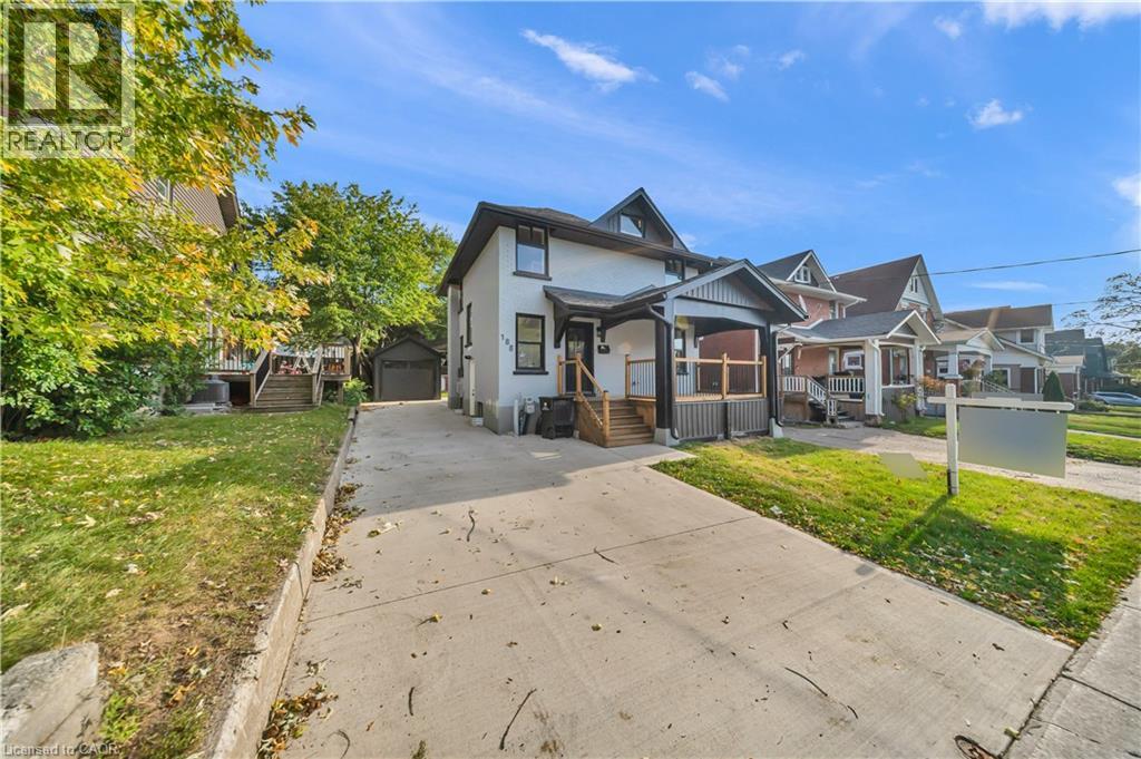 188 Courtland Avenue E Property Photo