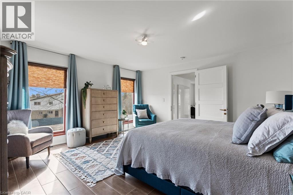 1887 Dominion Road Property Photo 34