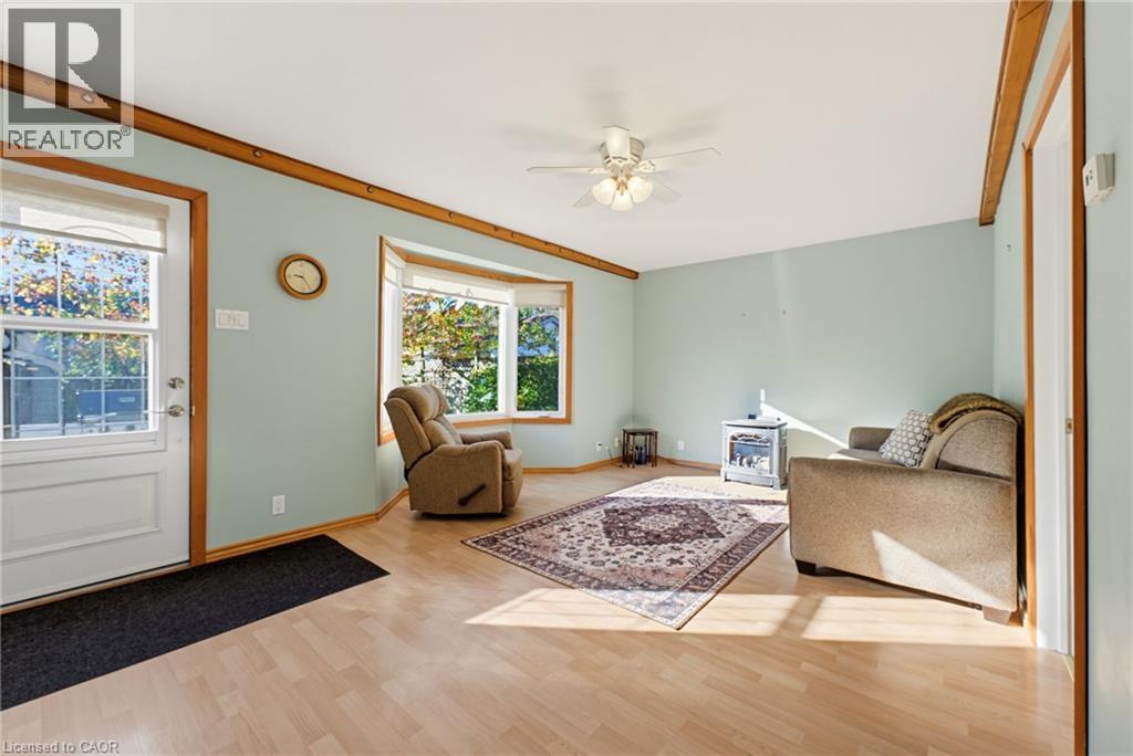 9 Spencer Avenue Property Photo 12