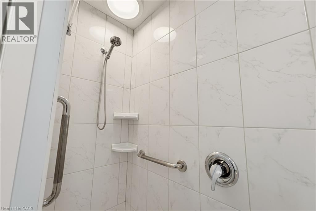 9 Spencer Avenue Property Photo 15