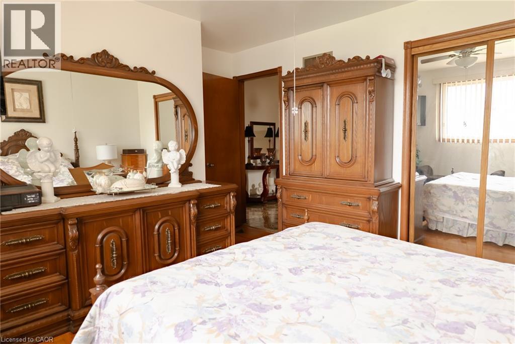 43 Henley Drive Property Photo 13