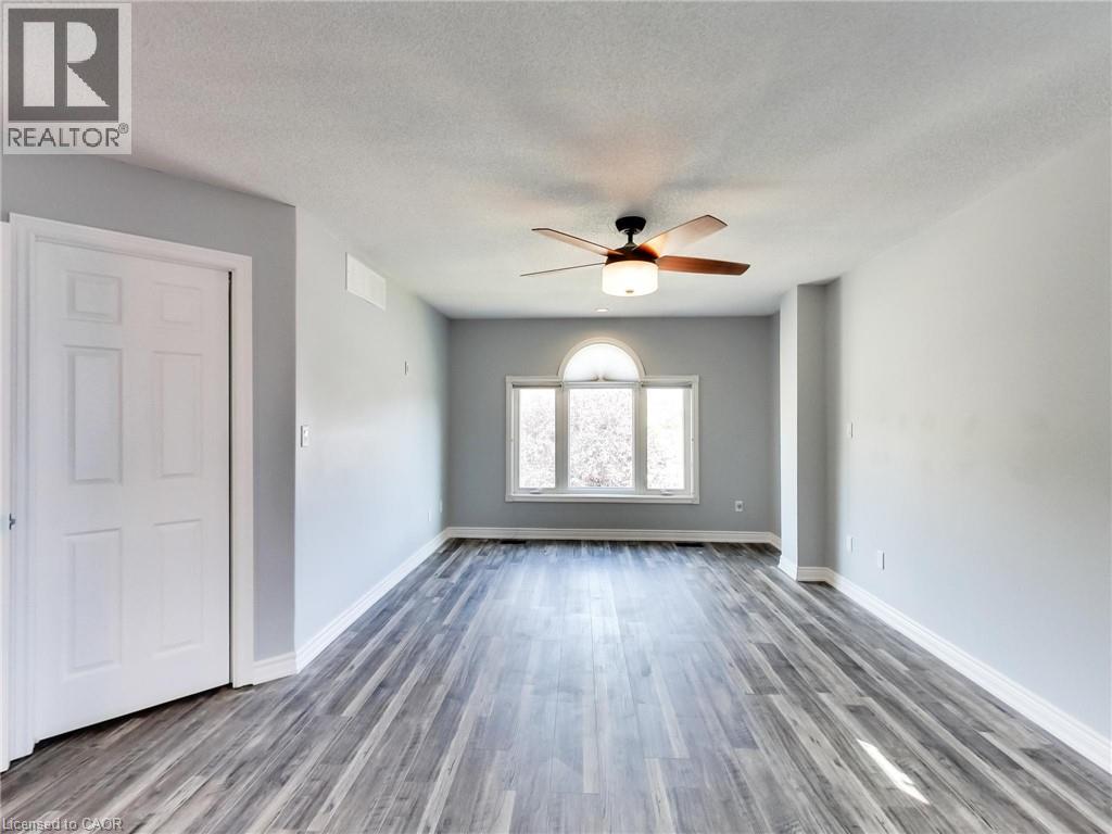 2384 Headon Road Property Photo 39
