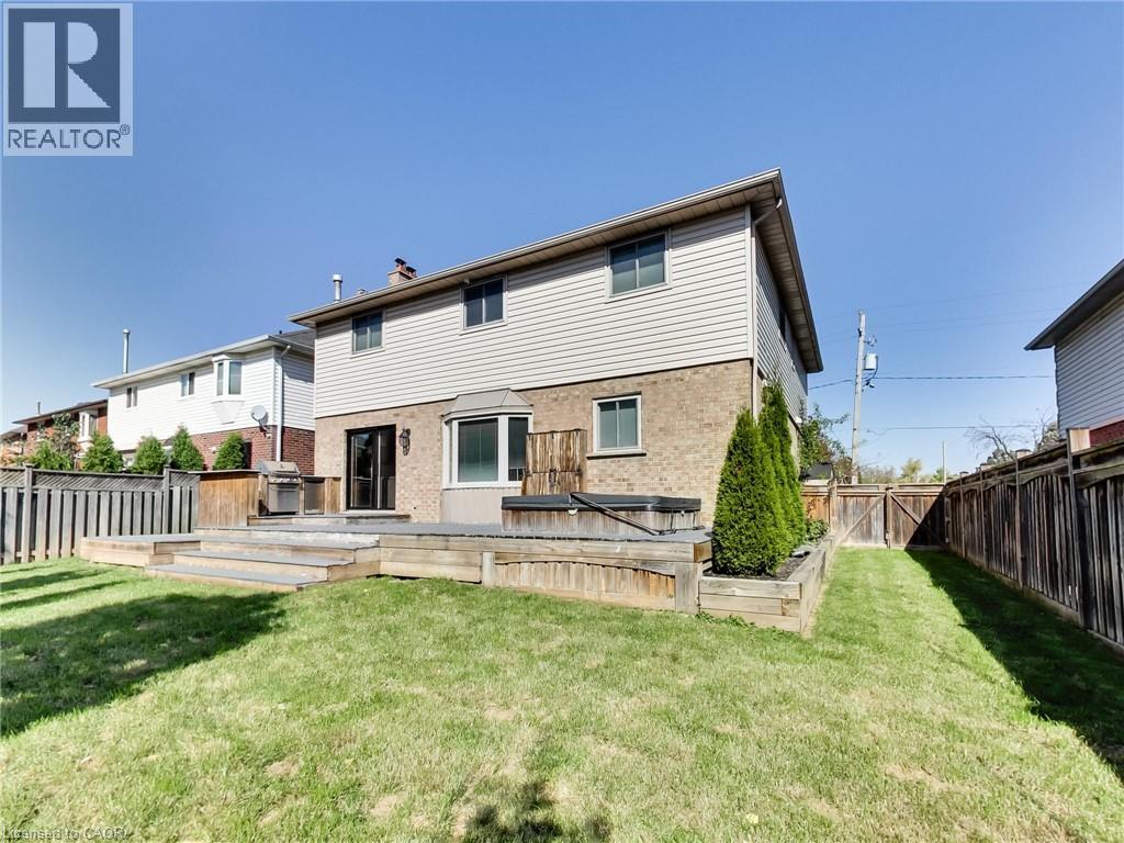 2384 Headon Road Property Photo 49