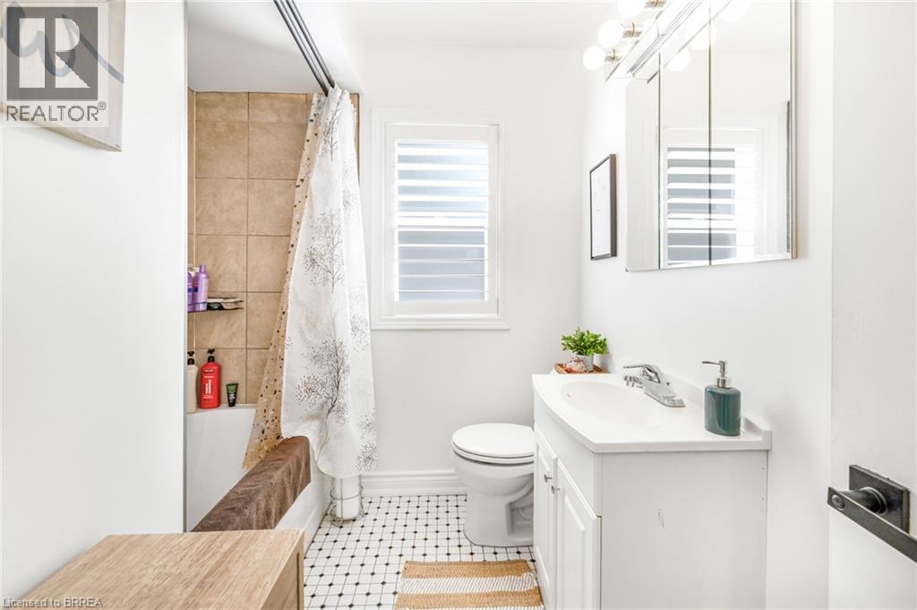 12 Patricia Street Property Photo 11