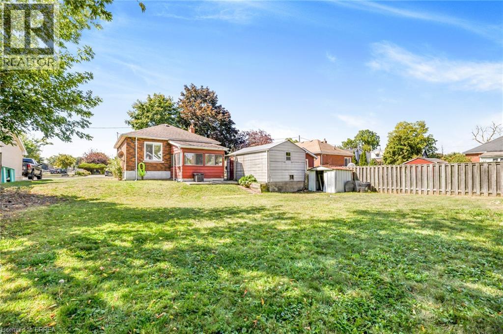 12 Patricia Street Property Photo 16