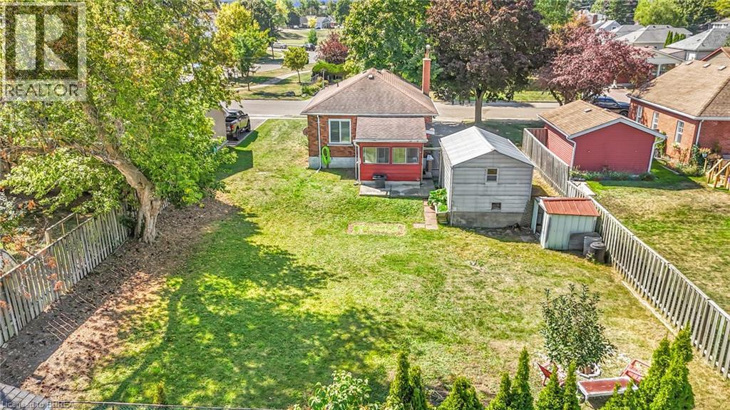 12 Patricia Street Property Photo 18