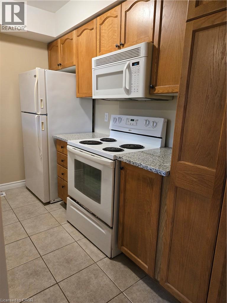 120 Dudhope Avenue Unit# 16 Property Photo 4
