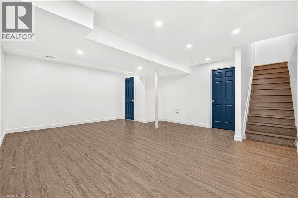 468 Doon South Drive Unit# 15 Property Photo 18