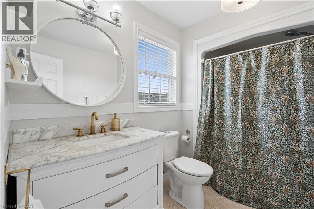 168 Hampson Crescent Property Photo 26