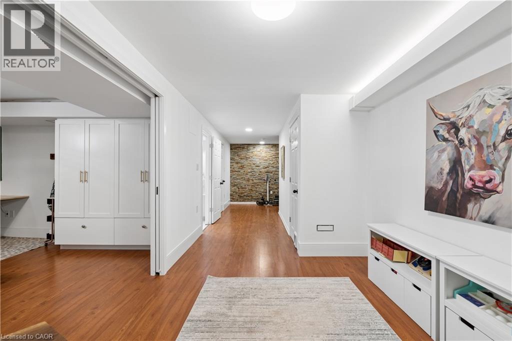 168 Hampson Crescent Property Photo 33