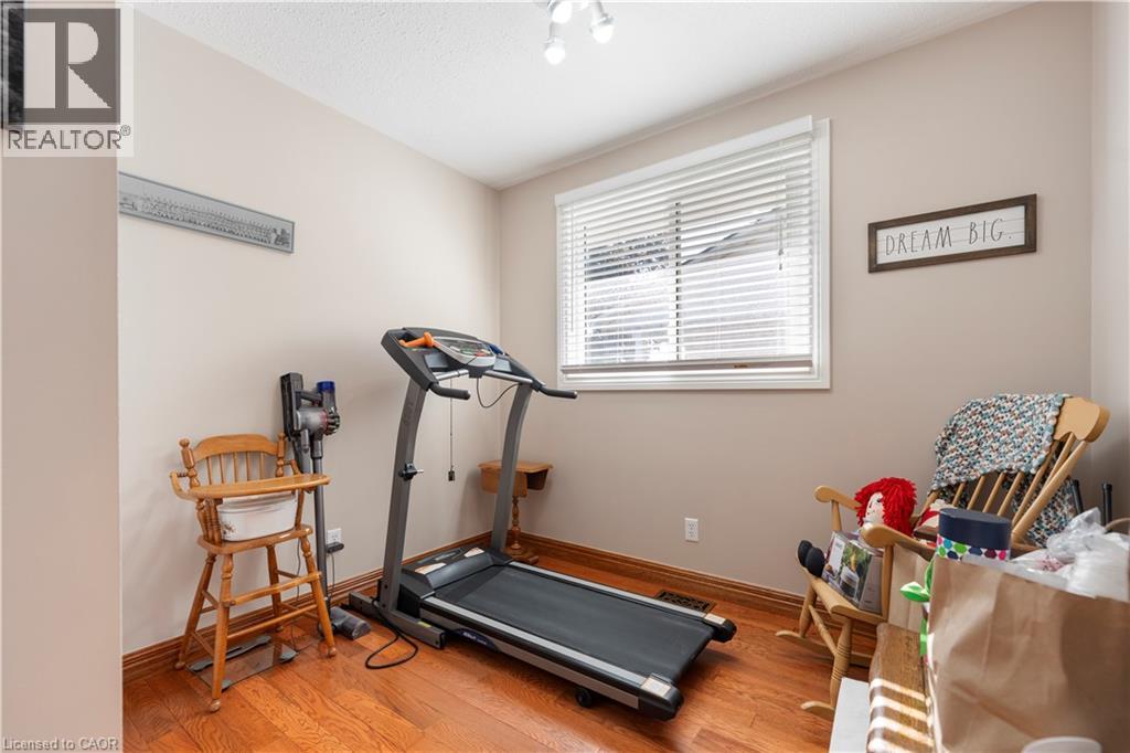 91 Lynndale Road Property Photo 13