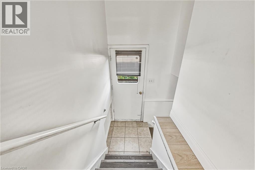 928 Upper Gage Avenue Property Photo 16