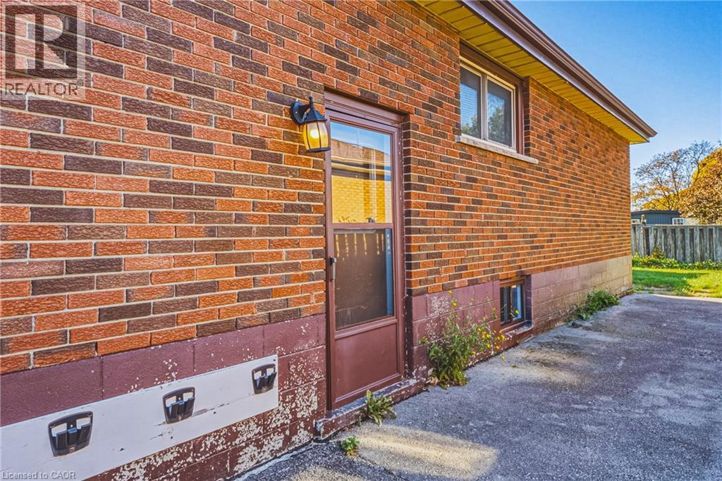 928 Upper Gage Avenue Property Photo 25