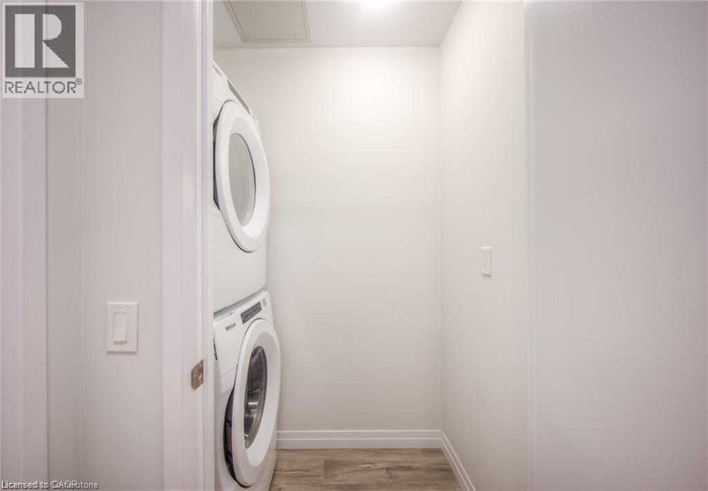 60 Charles Street W Unit# 307 Property Photo 21