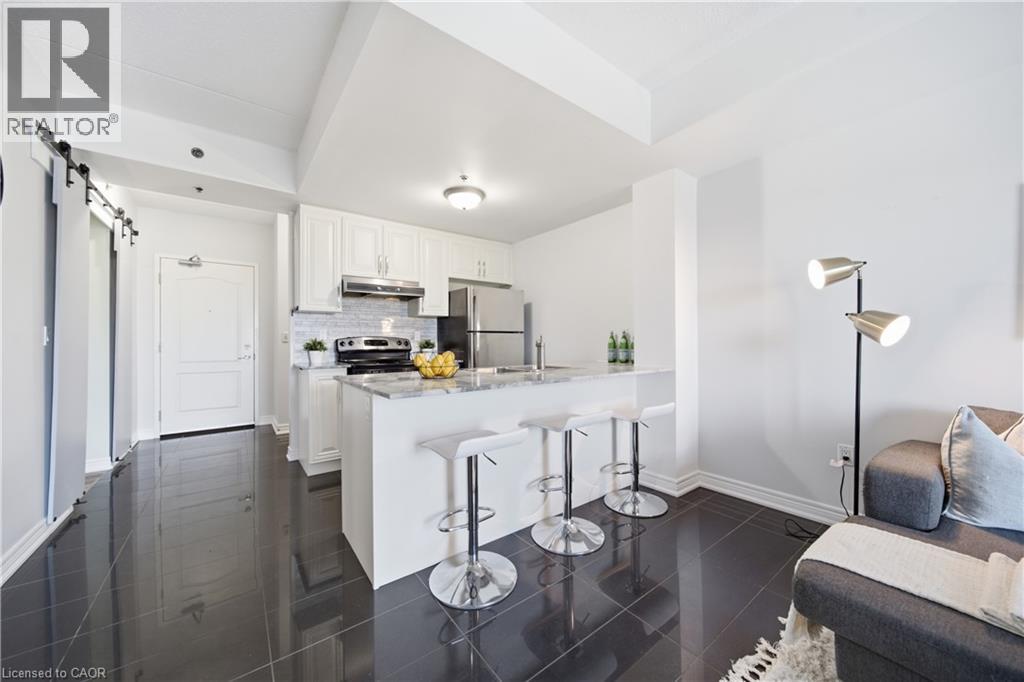 1421 Costigan Road Unit# 506 Property Photo 6