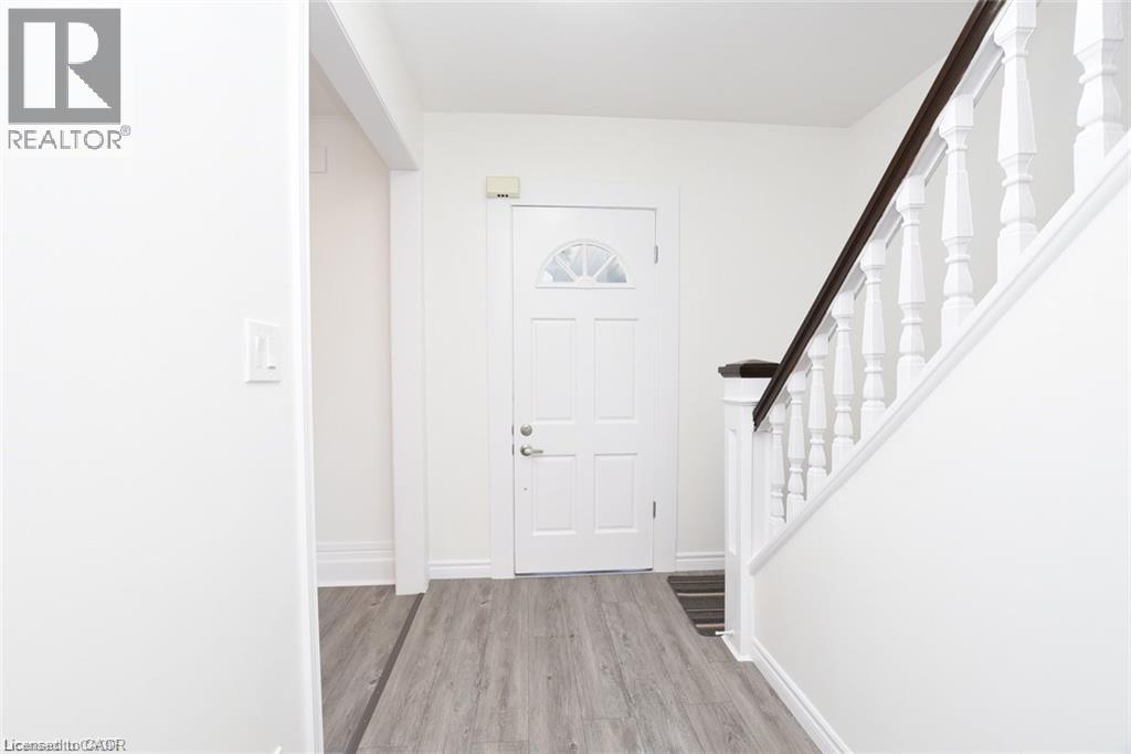 26 Fairview Avenue Property Photo 5