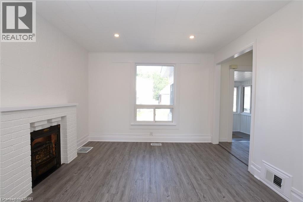 26 Fairview Avenue Property Photo 11