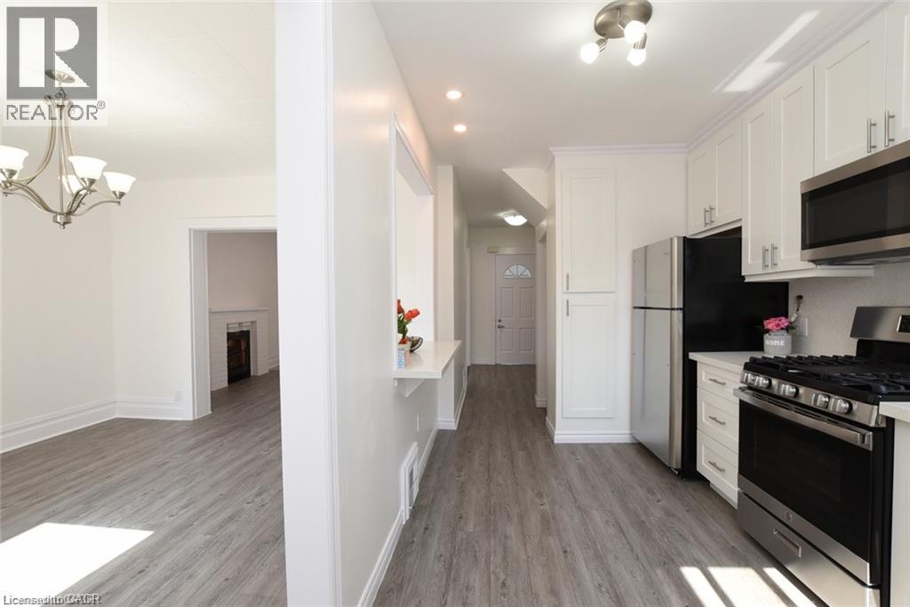 26 Fairview Avenue Property Photo 16