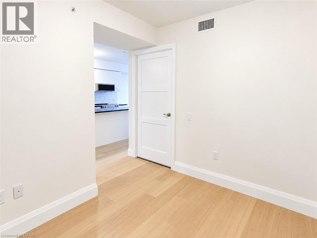 93 Arthur Street S Unit# 1207 Property Photo 11