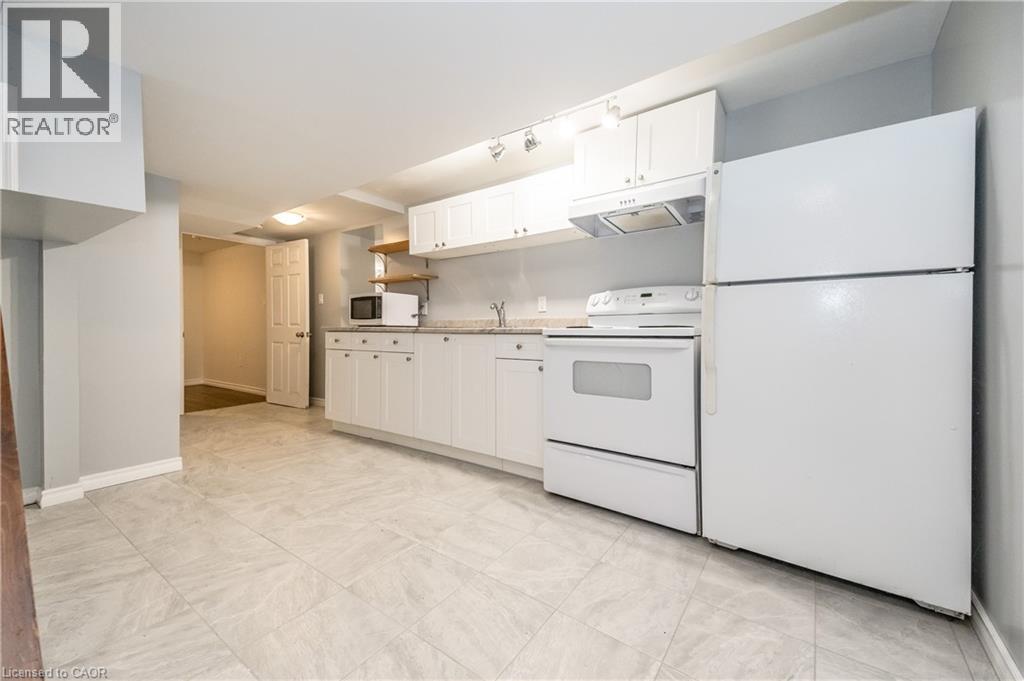 275 Main (lower) Street Property Photo 7