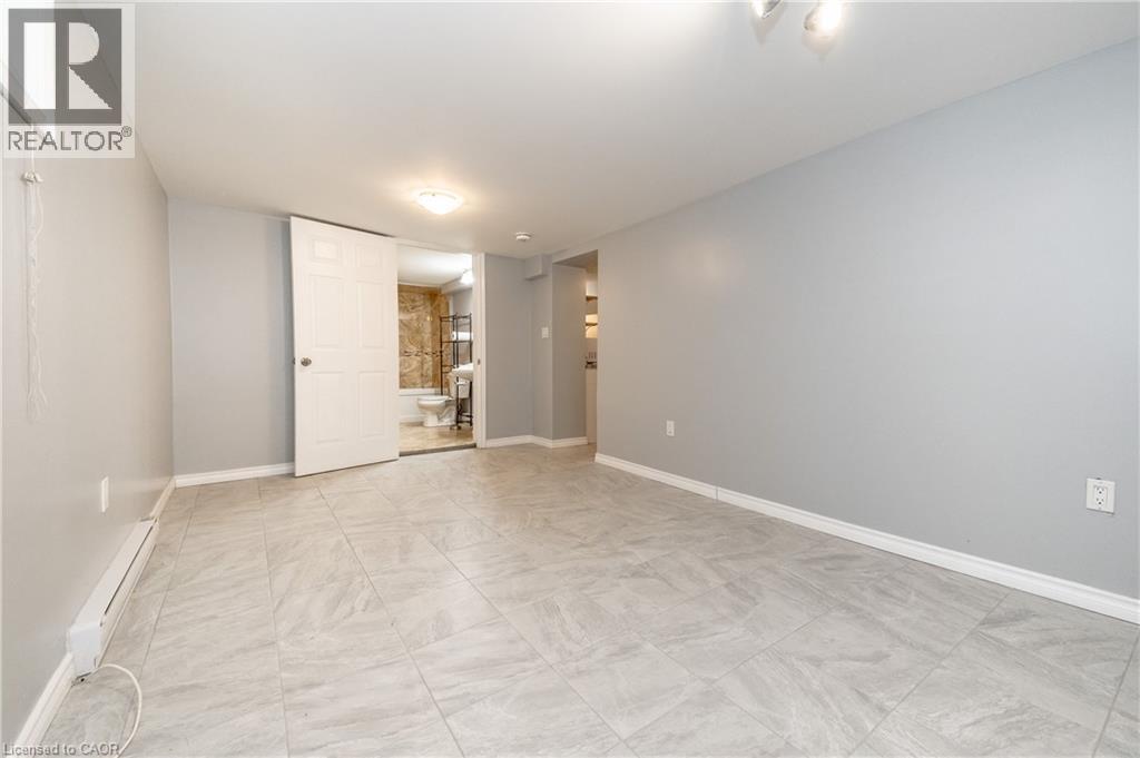 275 Main (lower) Street Property Photo 19