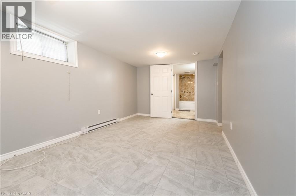 275 Main (lower) Street Property Photo 20