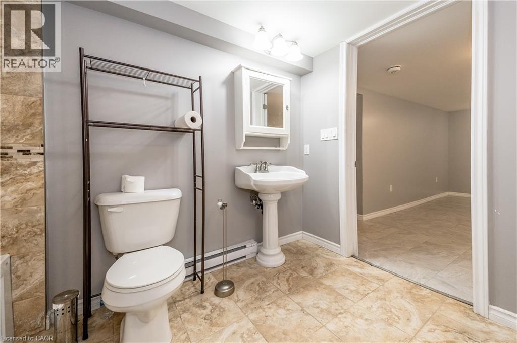 275 Main (lower) Street Property Photo 21
