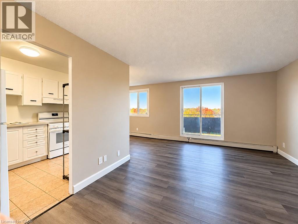 183 Lisgar Avenue Unit# 507 Property Photo 3