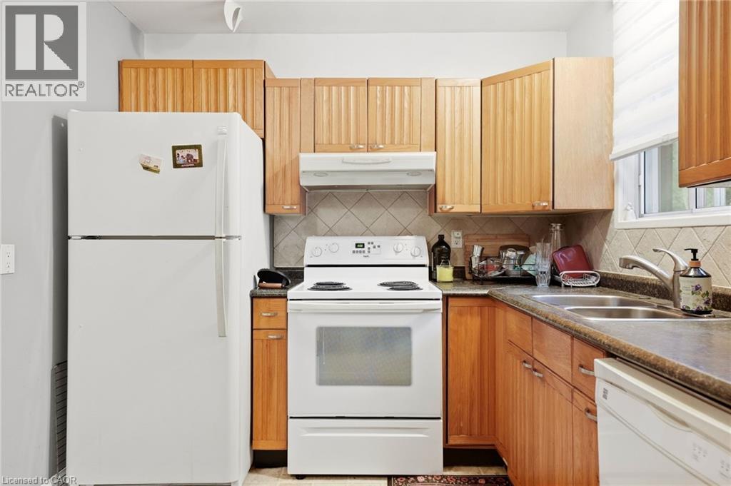 408 Sanatorium Road Property Photo 8