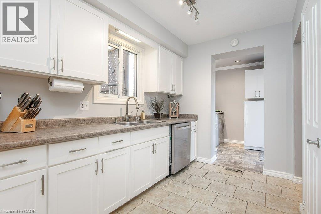 169 Schweitzer Street Property Photo 11