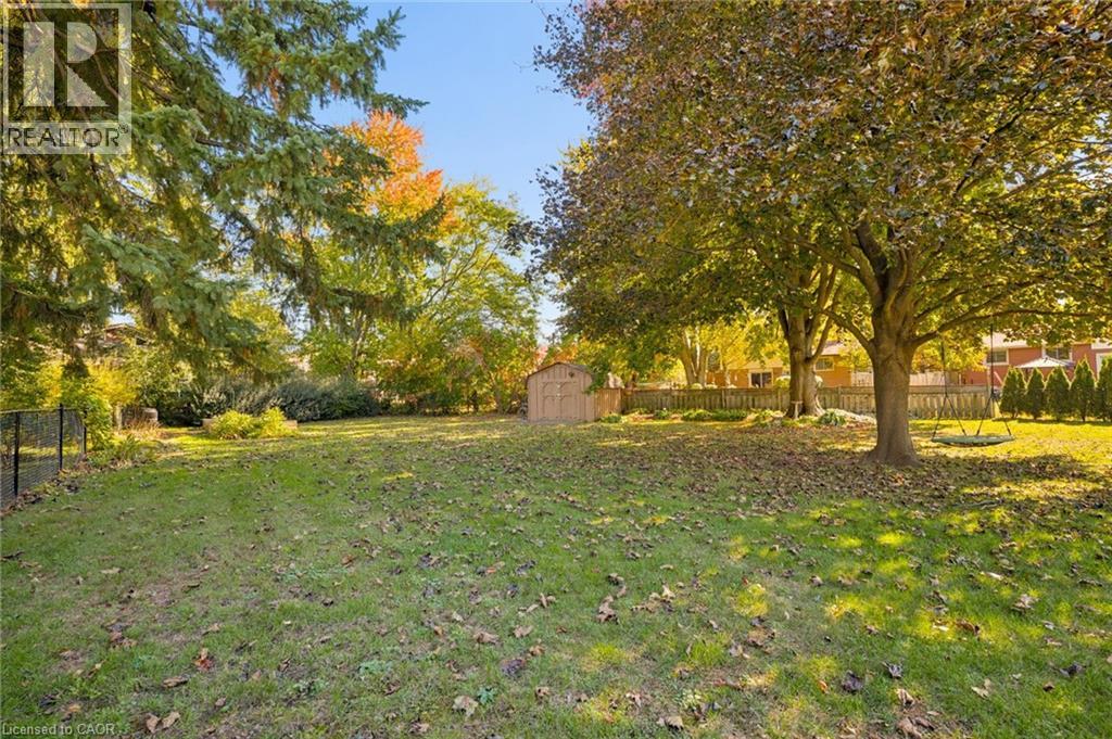 18 Evelyn Crescent Property Photo 31