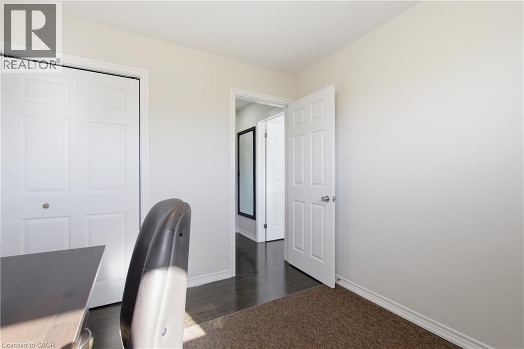 90 June Street Property Photo 21